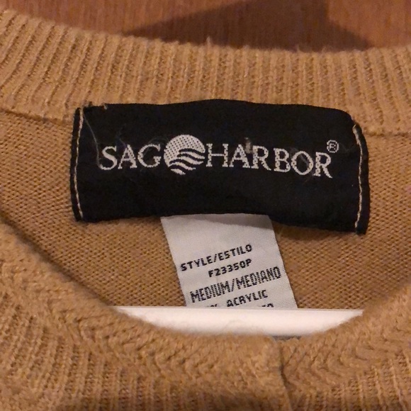 Sweater - Picture 4 of 4